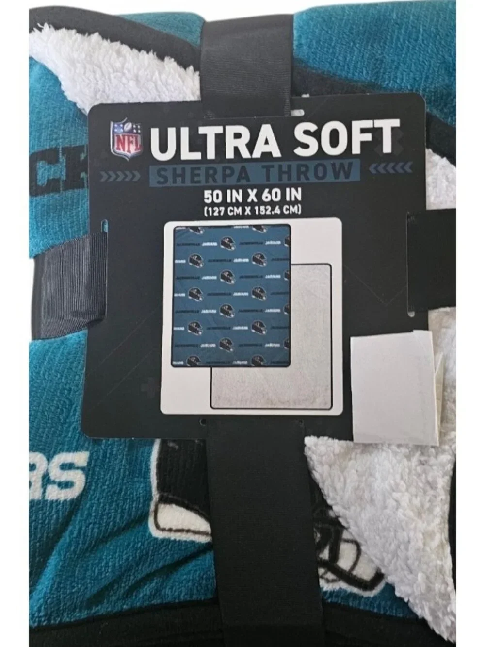 Jacksonville Jaguars Sherpa Throw Blanket Ultra Supersoft 60x50 100% Poly NFL